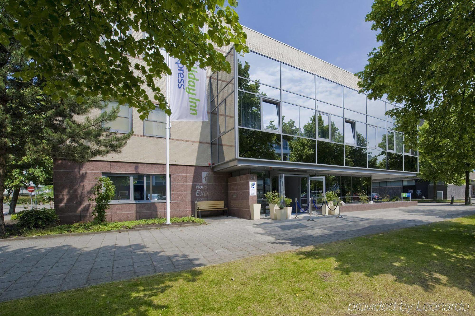 Holiday Inn Express Amsterdam - South, An Ihg Hotel Exterior photo